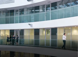 large-office-spaces